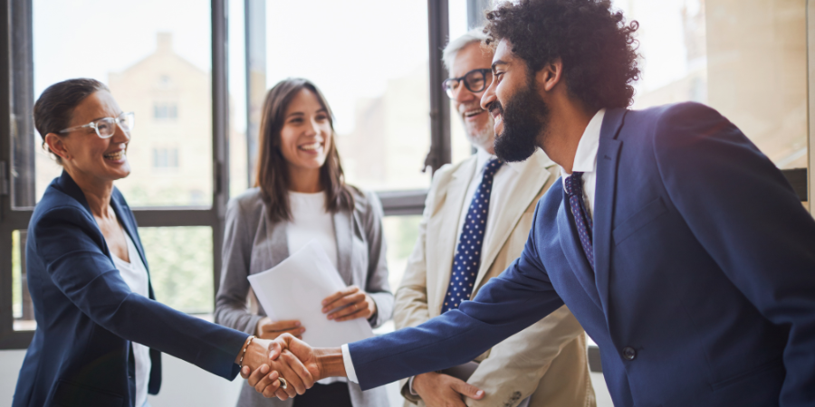 Blog_Header_HandshakeingMeeting